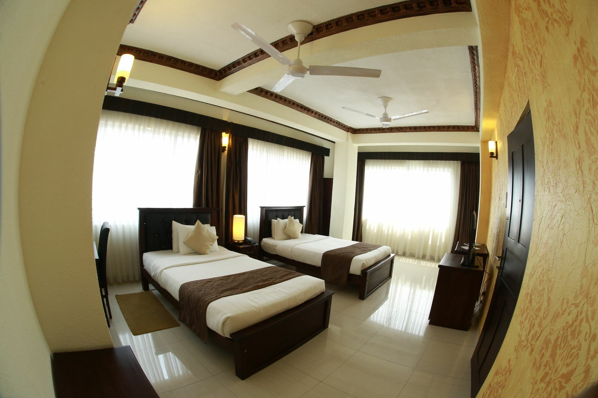 Hotel Sunhill -